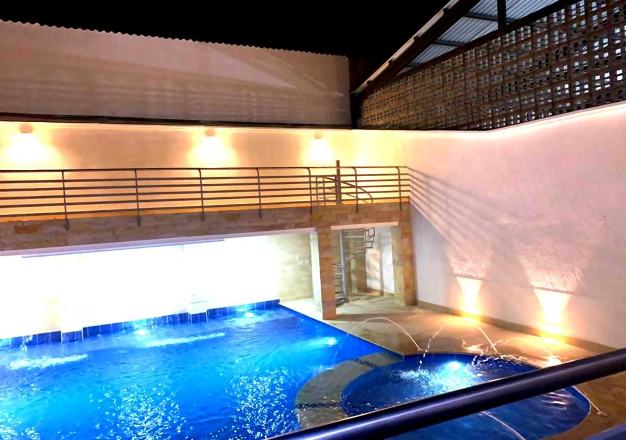 Kalina Hotel Girardot Buitenkant foto